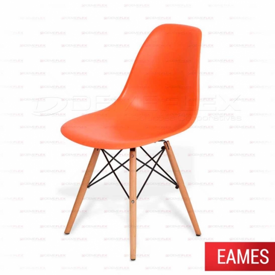 Cadeira Base em Madeira e Aço Eames Demeflex Curitiba