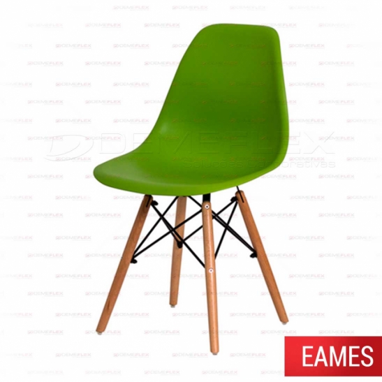 Cadeira Base em Madeira e Aço Eames Demeflex Curitiba